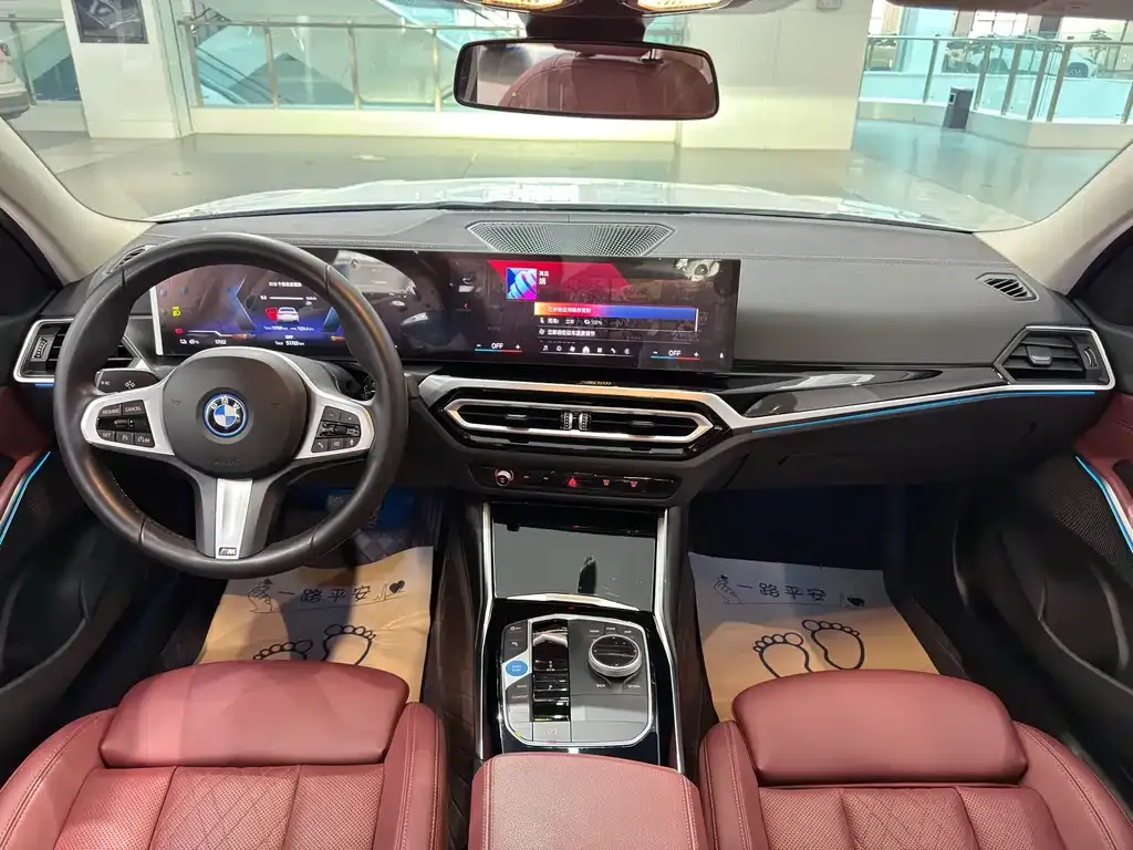 BMW i3 — фото 9