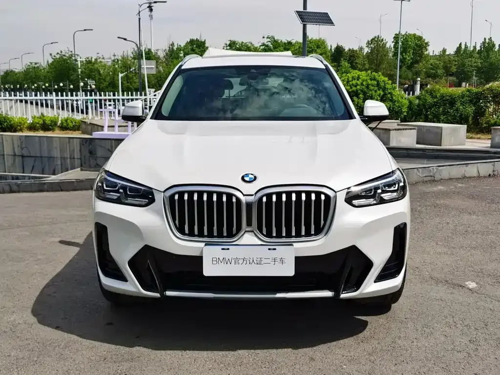 BMW X3 — фото 10