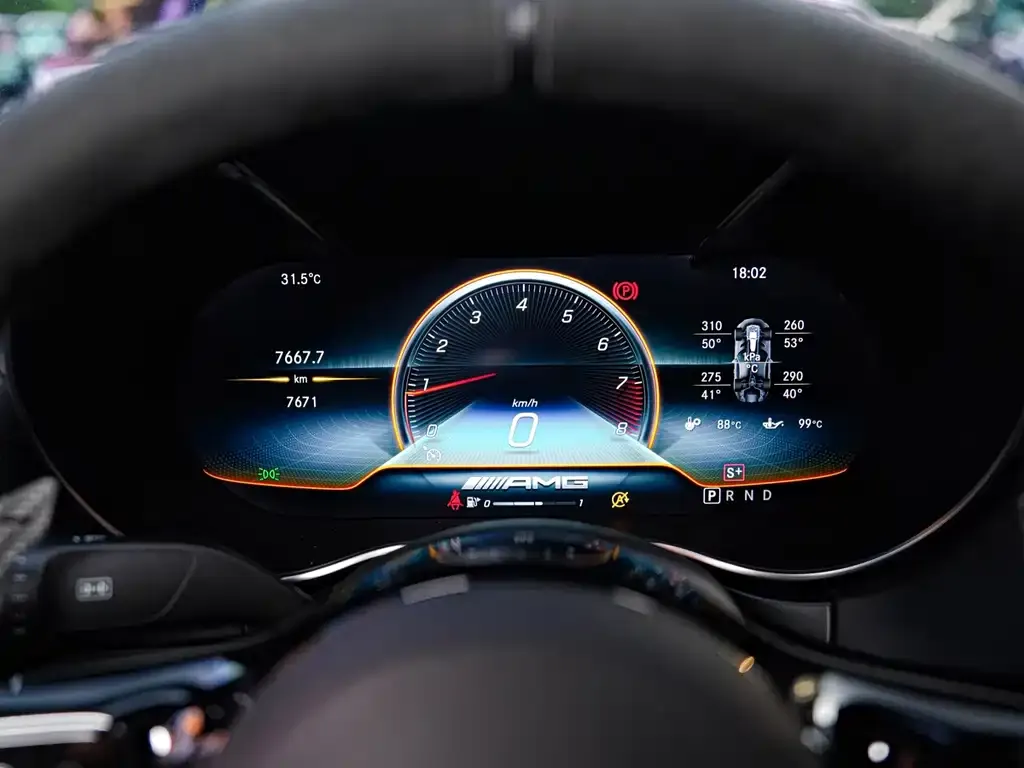 Mercedes-Benz AMG GT — фото 8