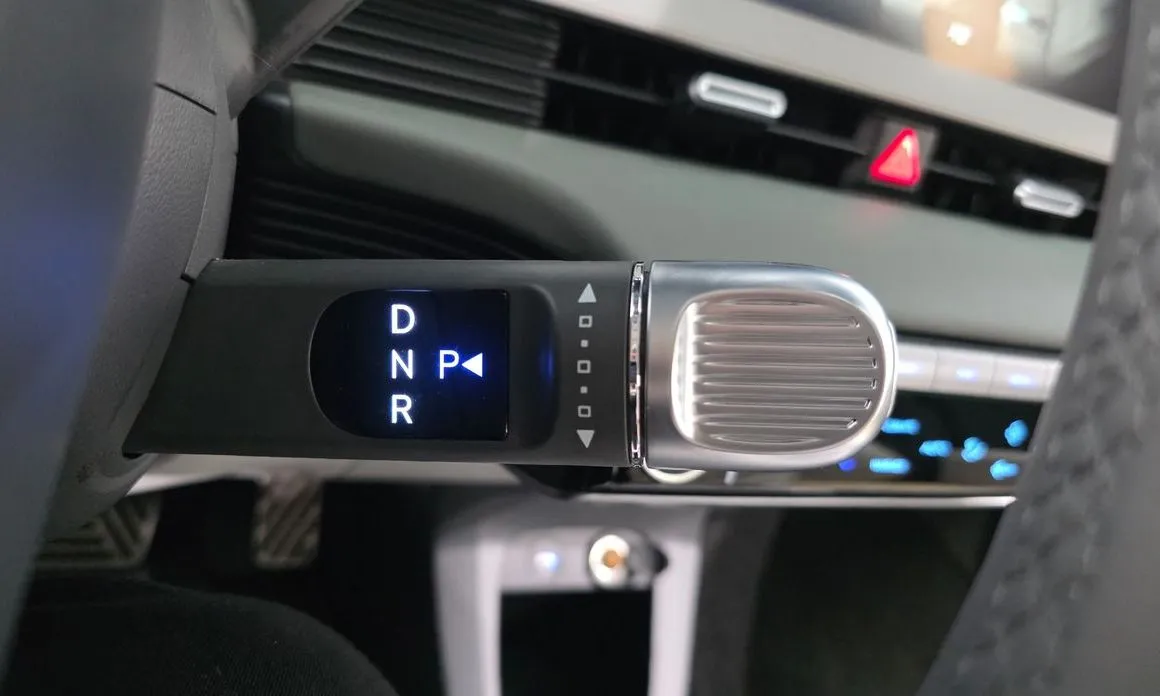 Hyundai Ioniq5 — фото 4