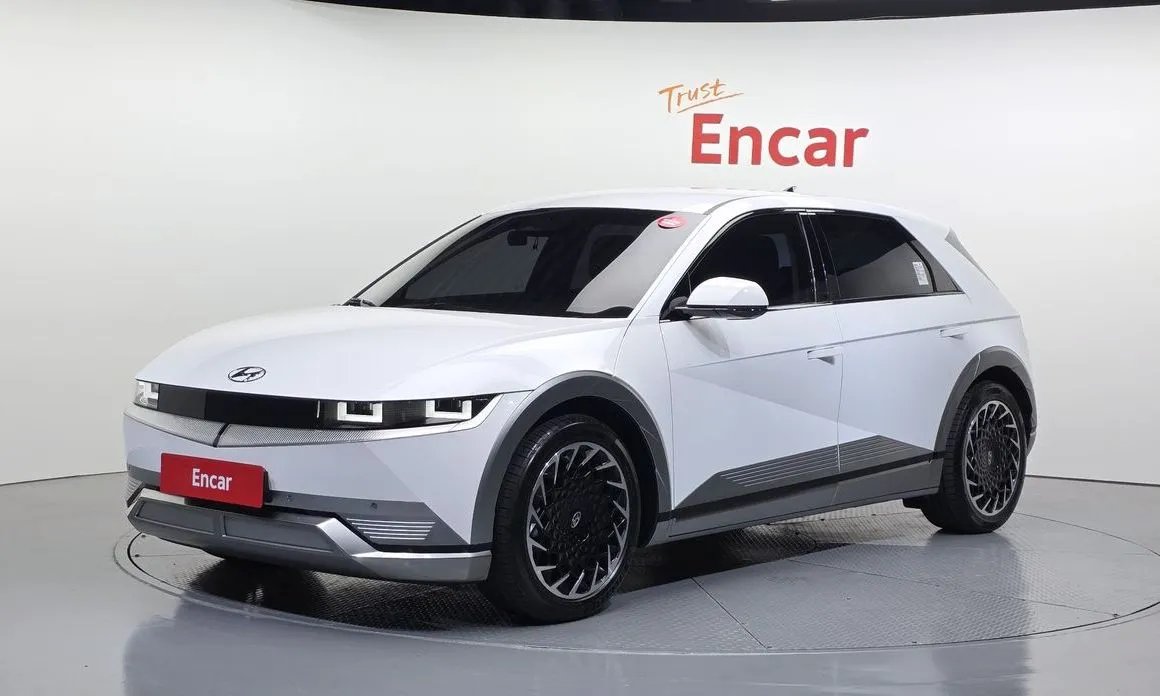 Hyundai Ioniq5 — фото 1