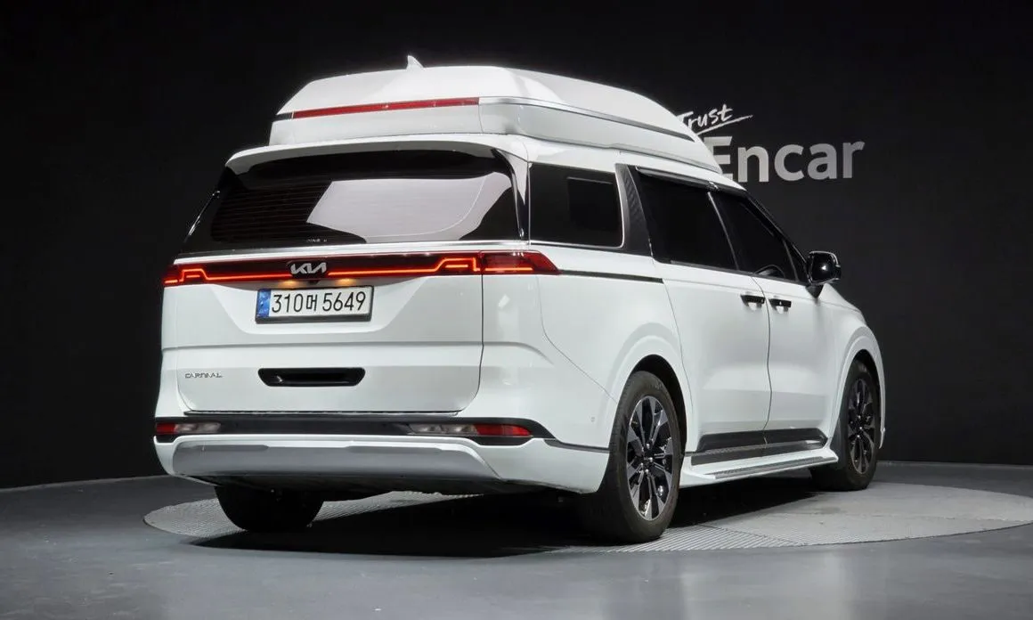 Kia Carnival — фото 4