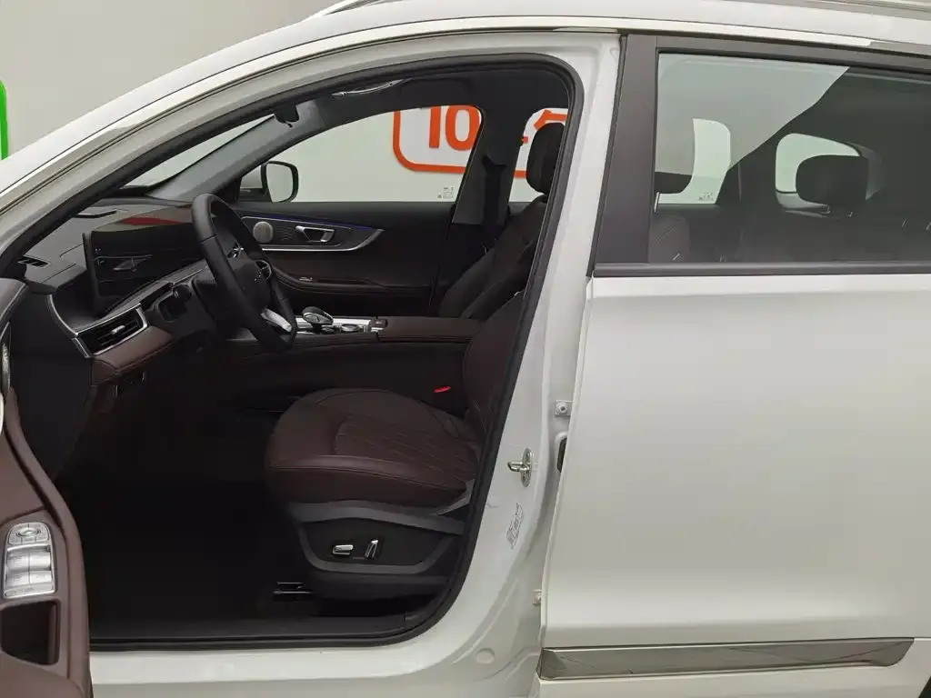 Chery Tiggo 8 PLUS — фото 4