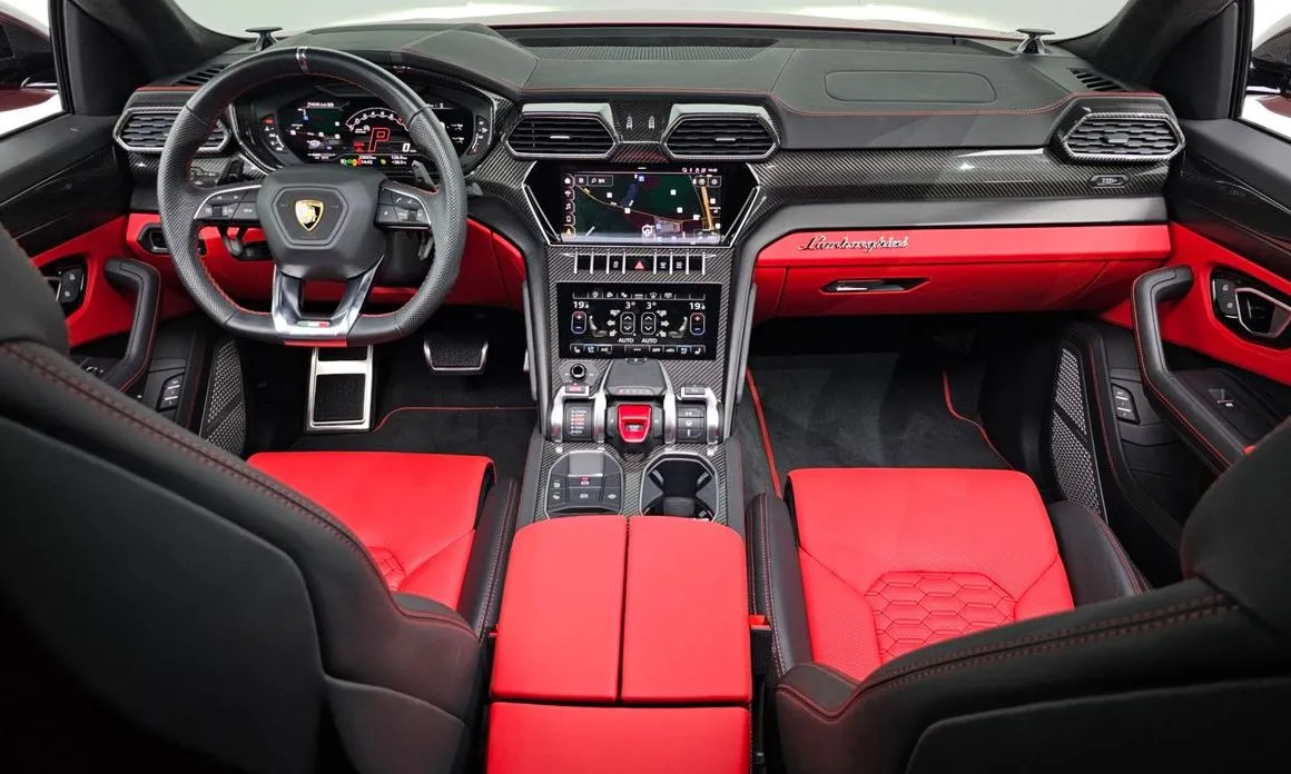 Lamborghini Urus — фото 9