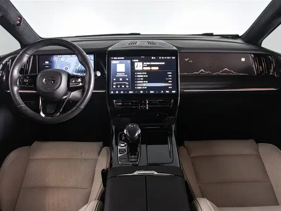 GAC Motor Trumpchi M8 — фото 8