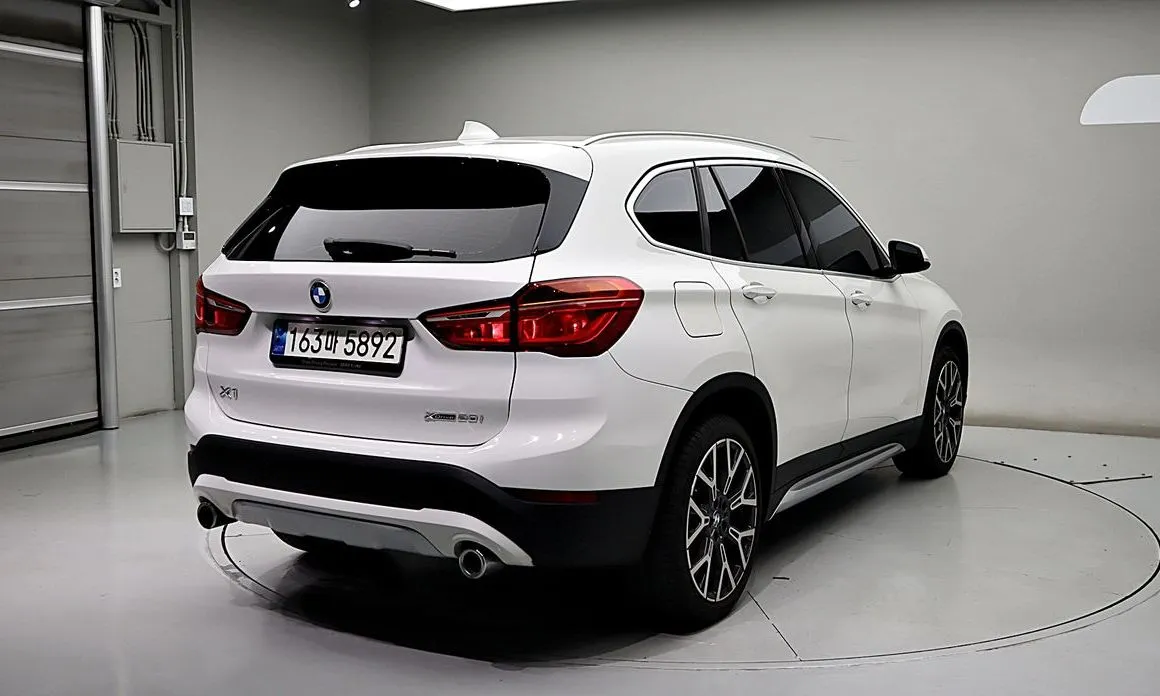 BMW X1 — фото 2