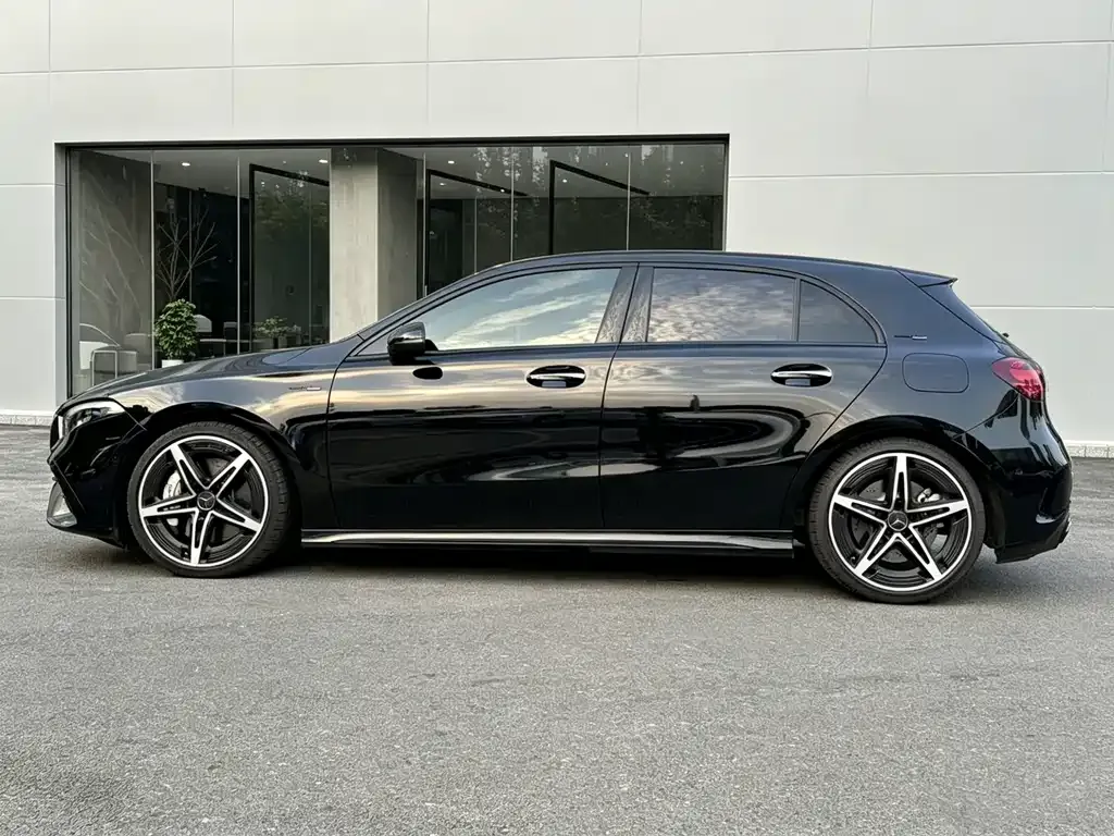 Mercedes-Benz A-Class AMG (Import) — фото 6