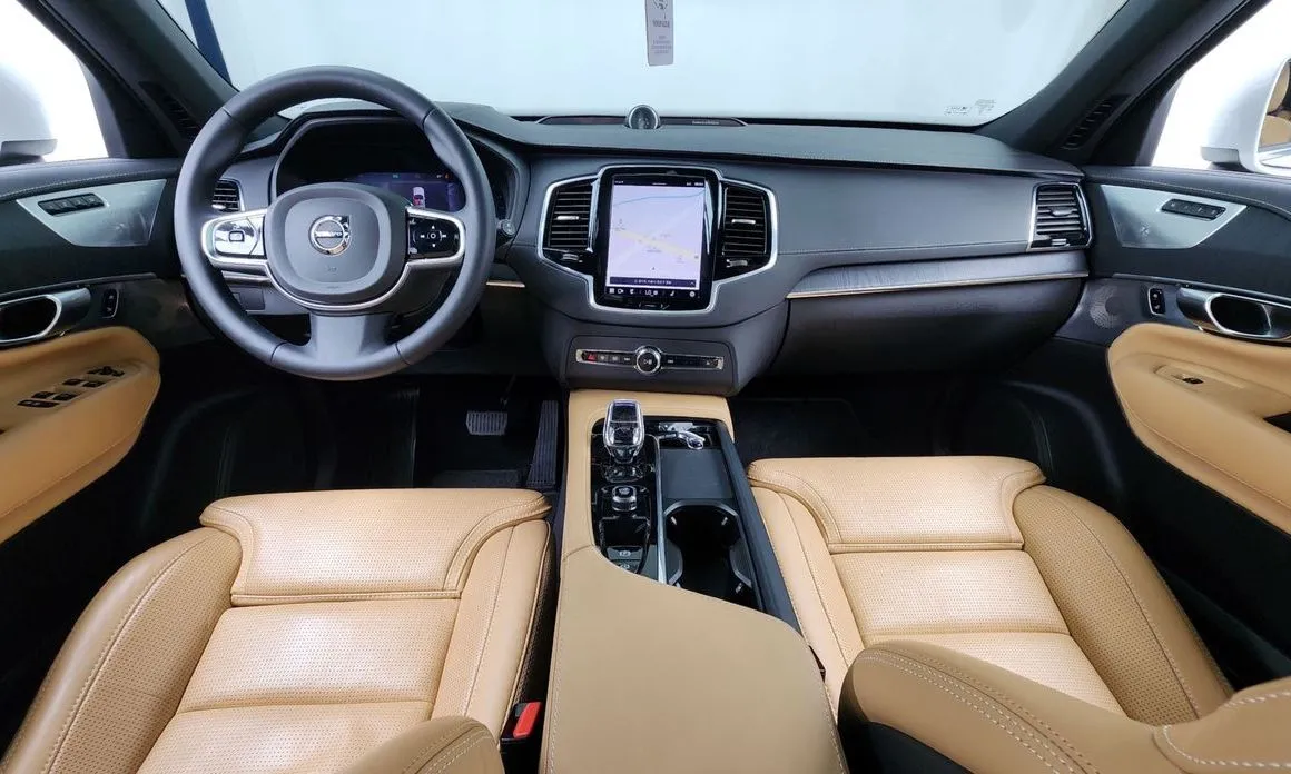 Volvo XC90 — фото 4
