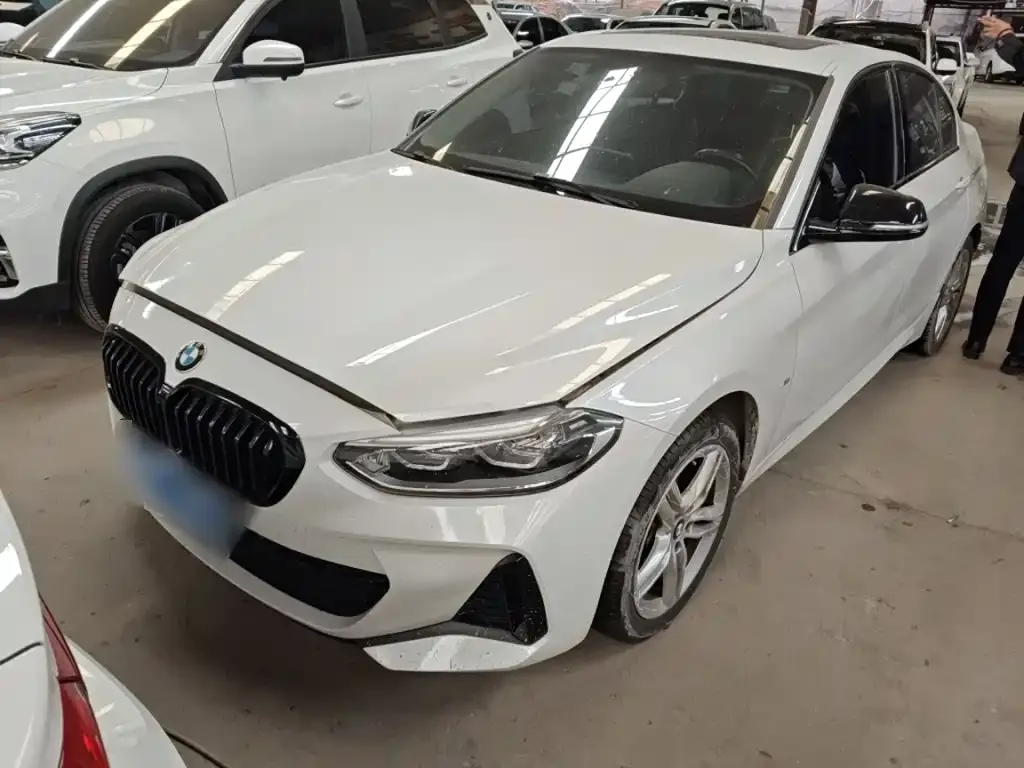 BMW 1 Series — фото 1
