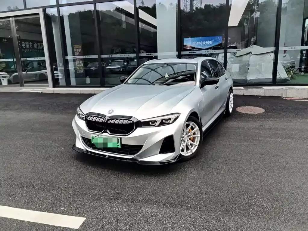 BMW i3 — фото 1
