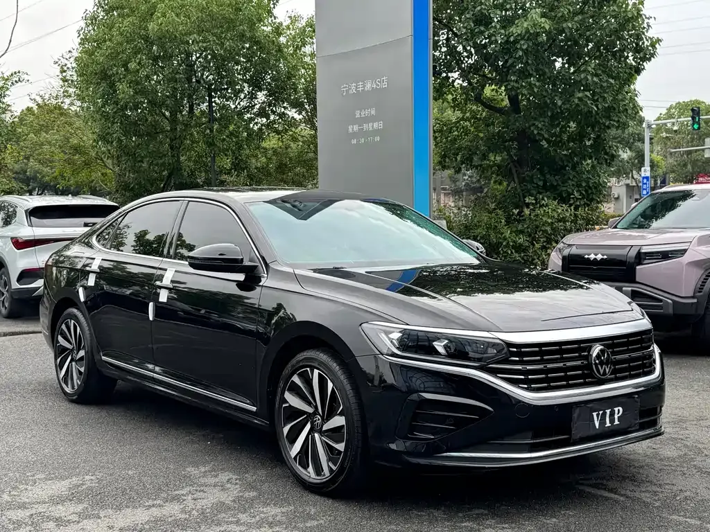 Volkswagen Passat — фото 9