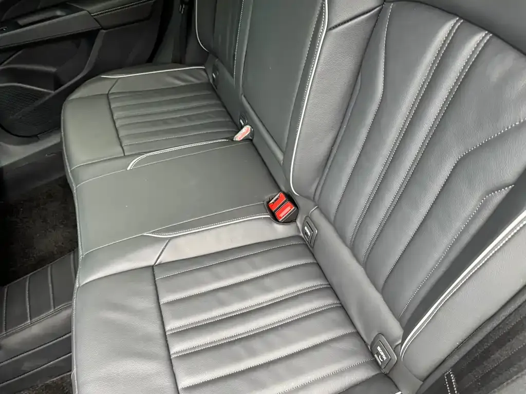 Volkswagen Passat — фото 3