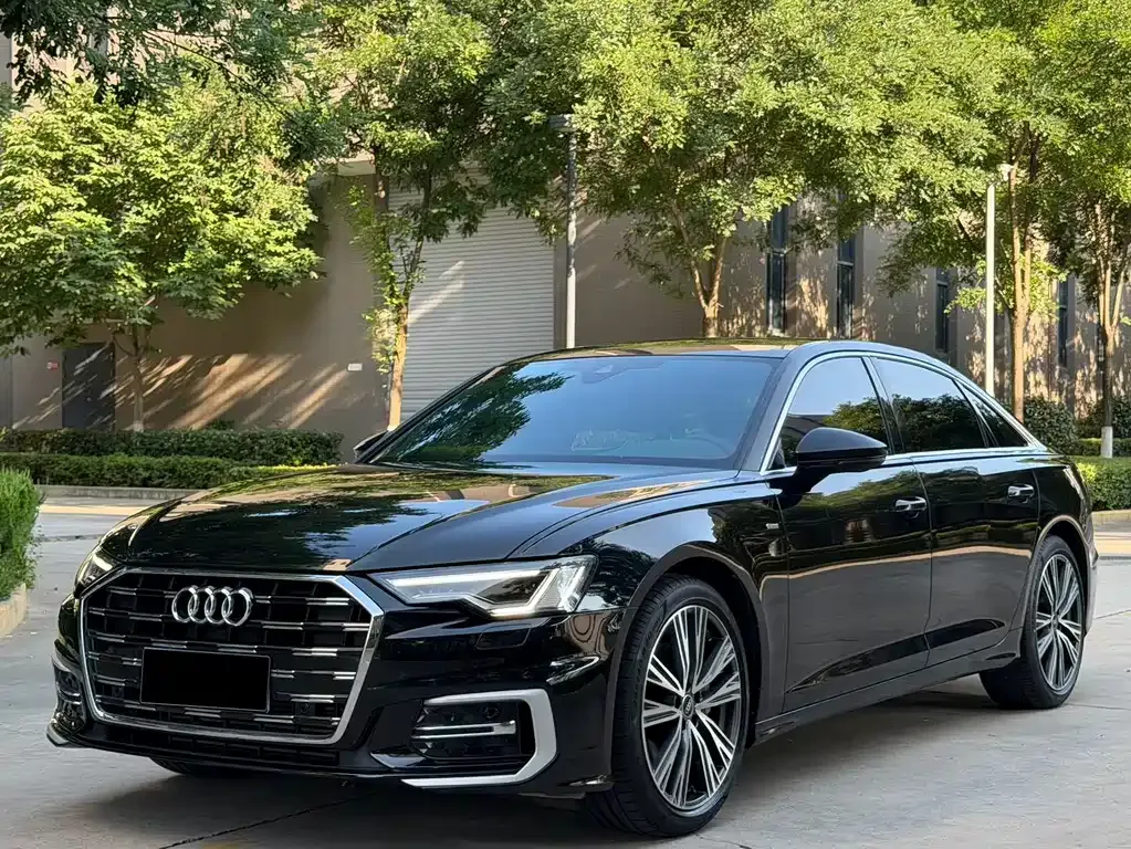 Audi A6L — фото 6