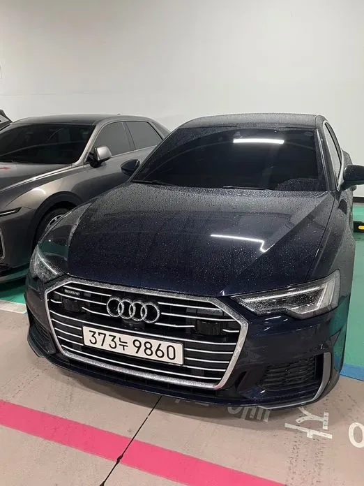 Audi A6 — фото 1