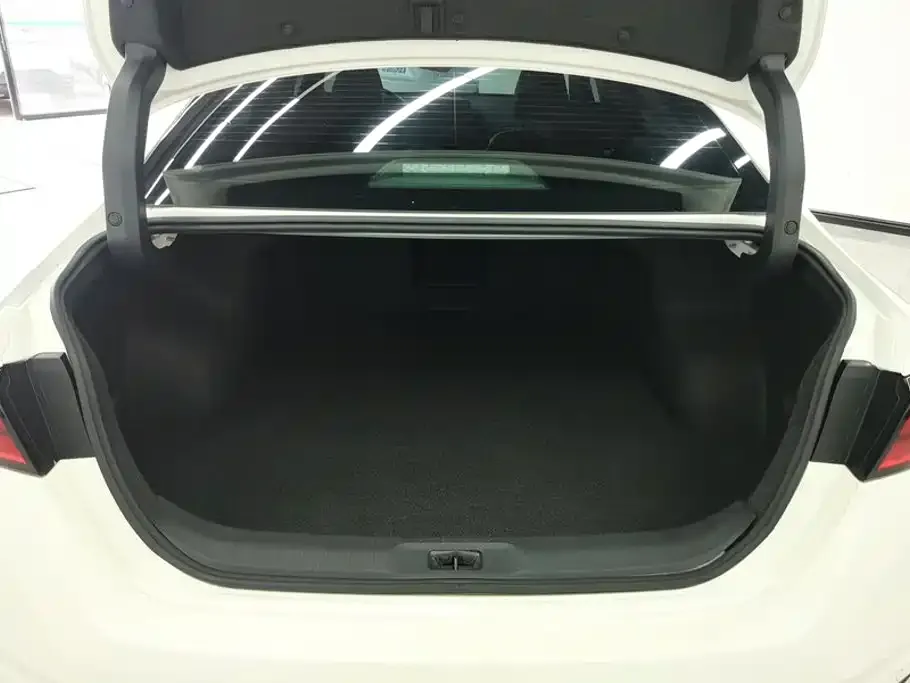 Nissan Teana — фото 3