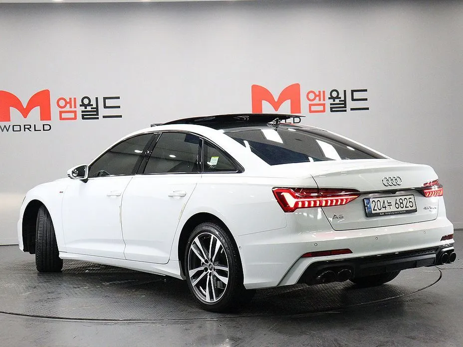 Audi A6 — фото 2