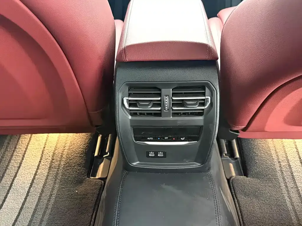 BMW i3 — фото 9