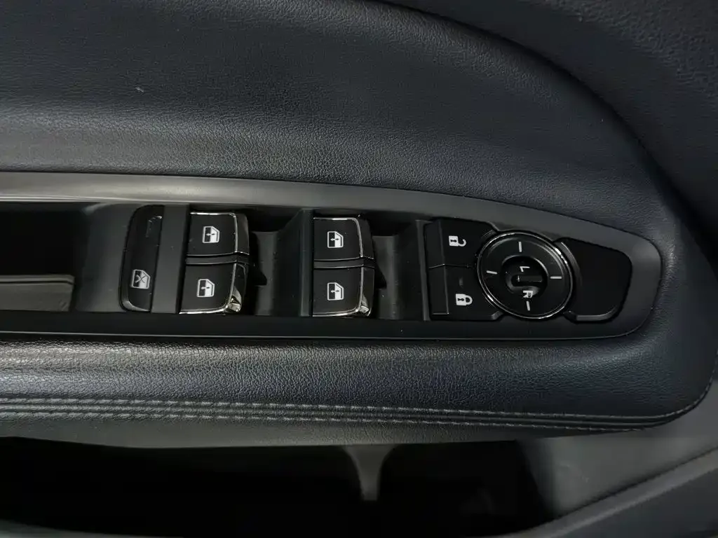 Ford Territory — фото 10