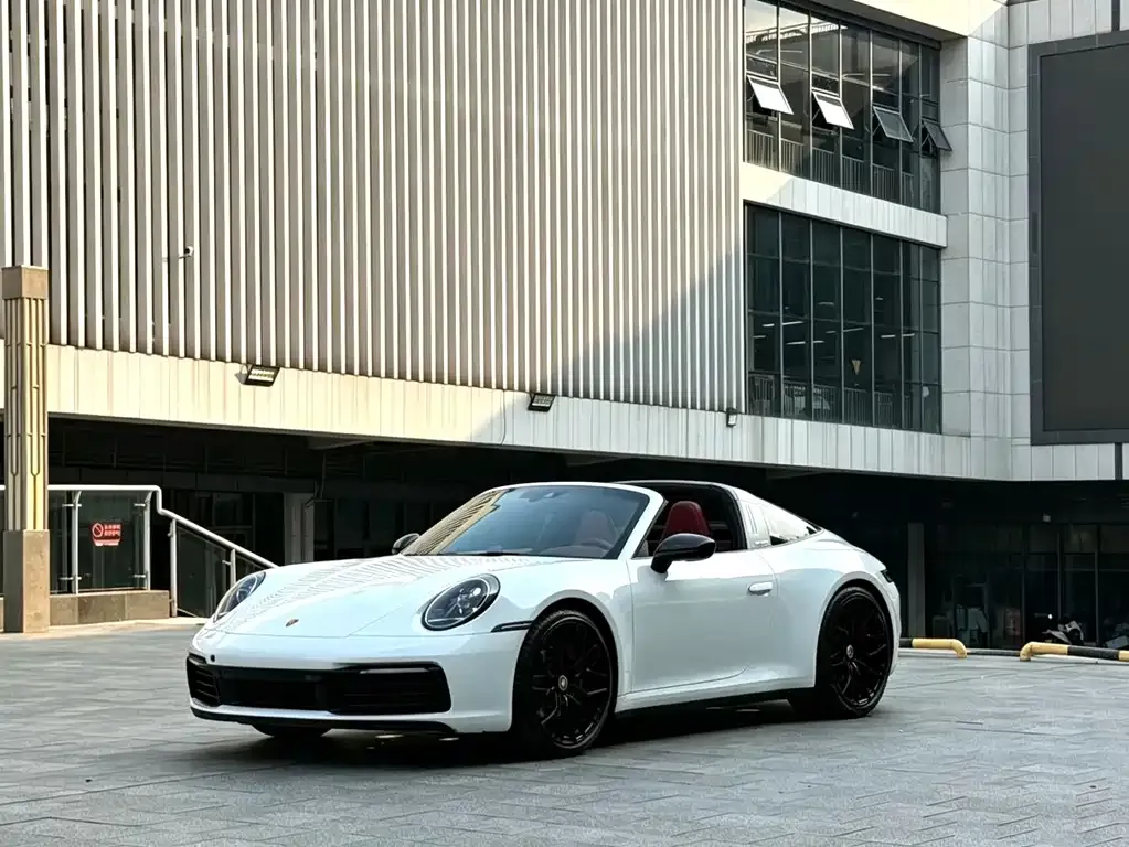 Porsche 911 — фото 1
