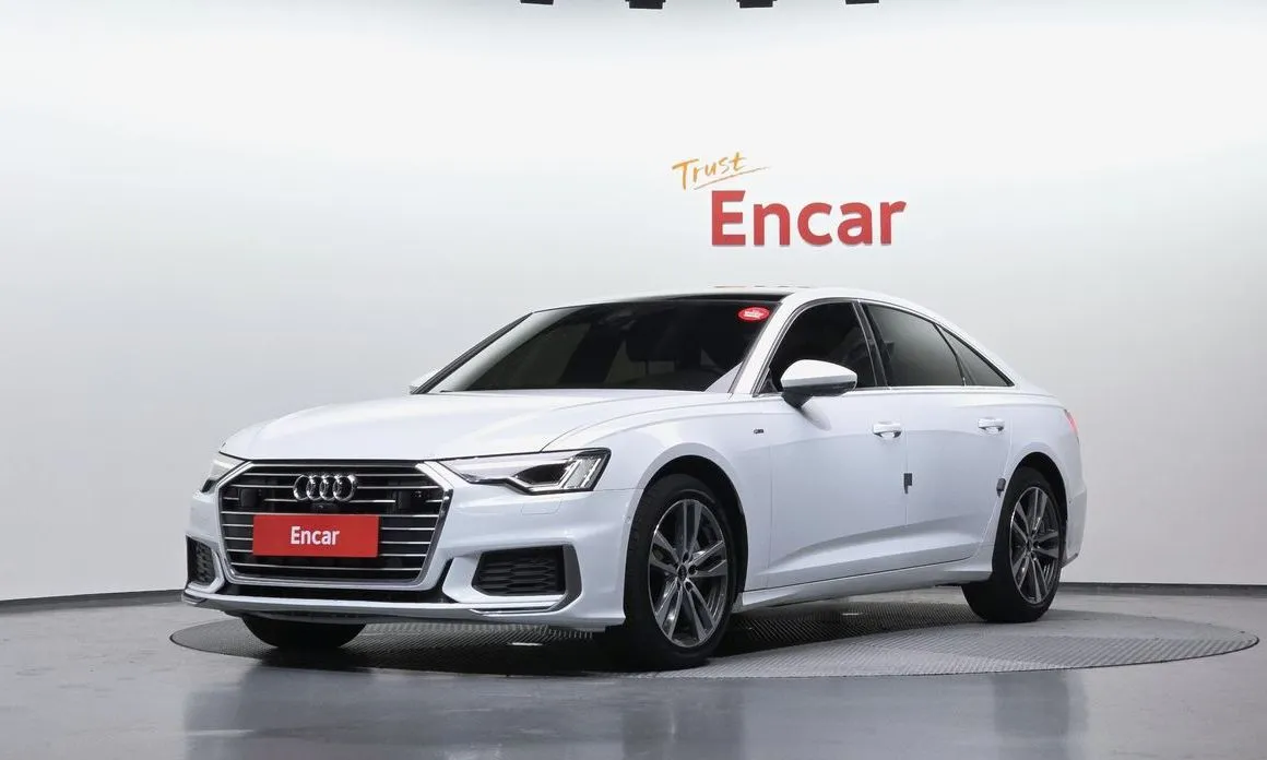 Audi A6 — фото 1