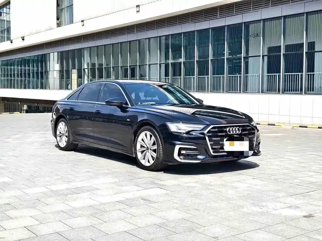 Audi A6L — фото 7