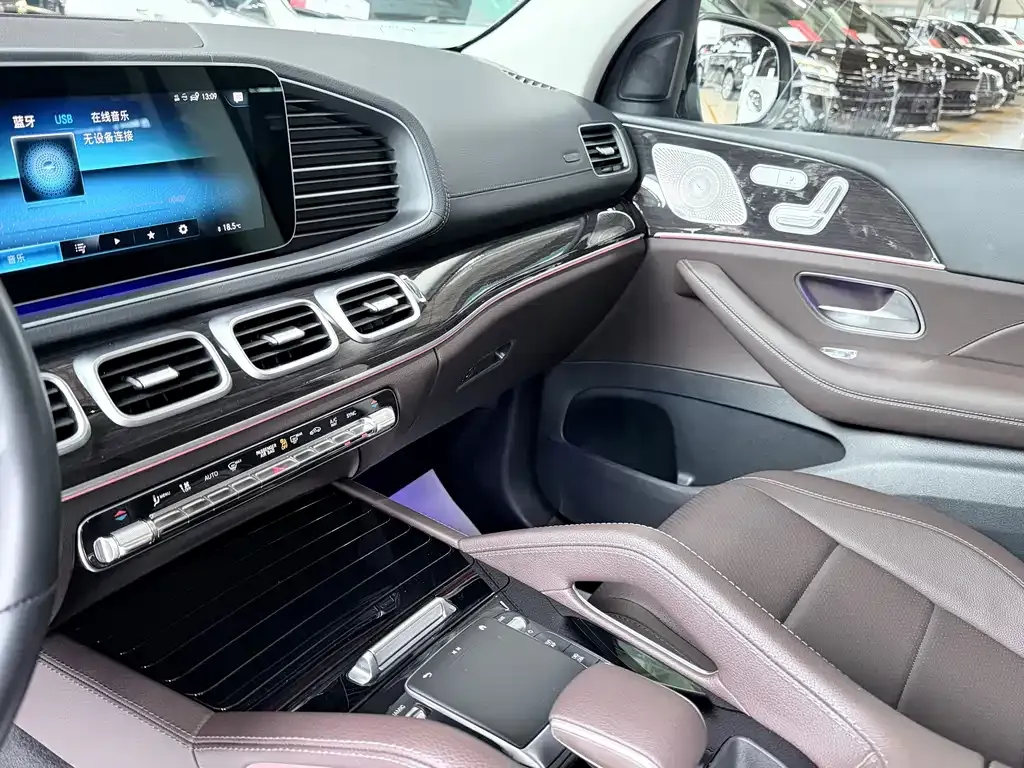 Mercedes-Benz GLE (Import) — фото 8