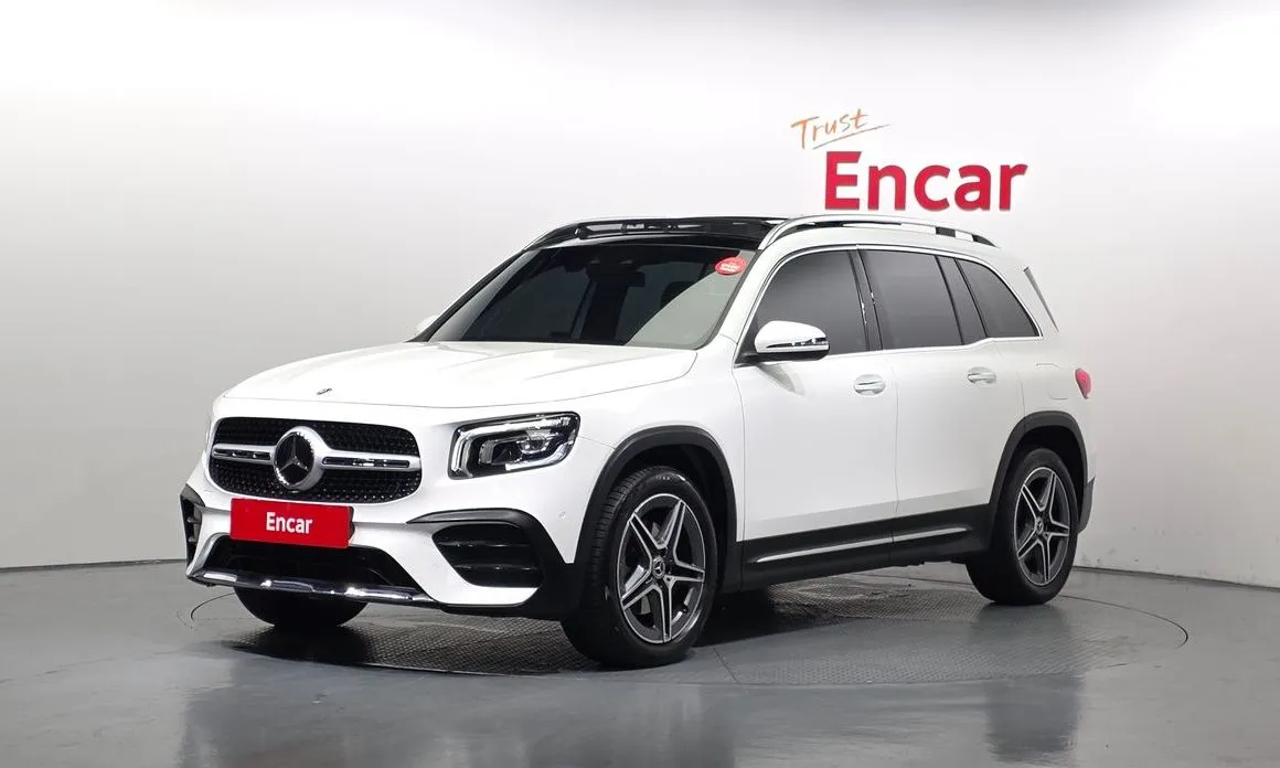 Mercedes-Benz GLB-Class — фото 1