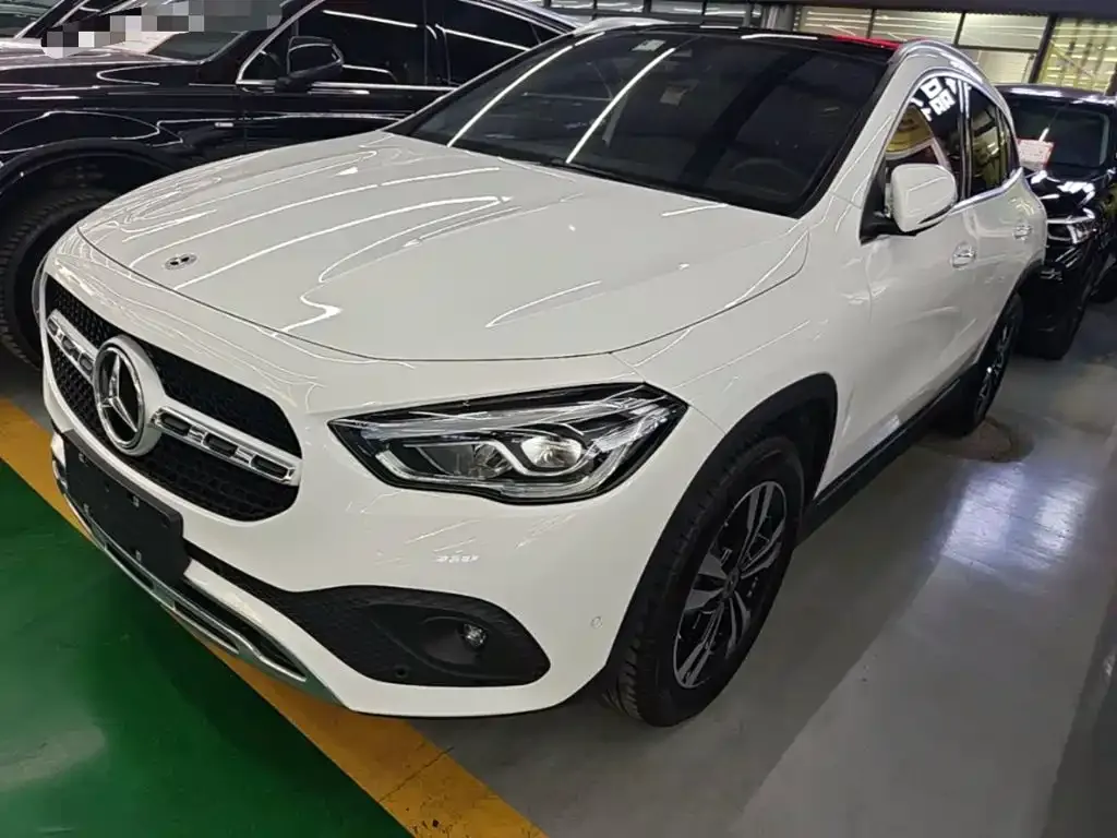 Mercedes-Benz GLA — фото 9