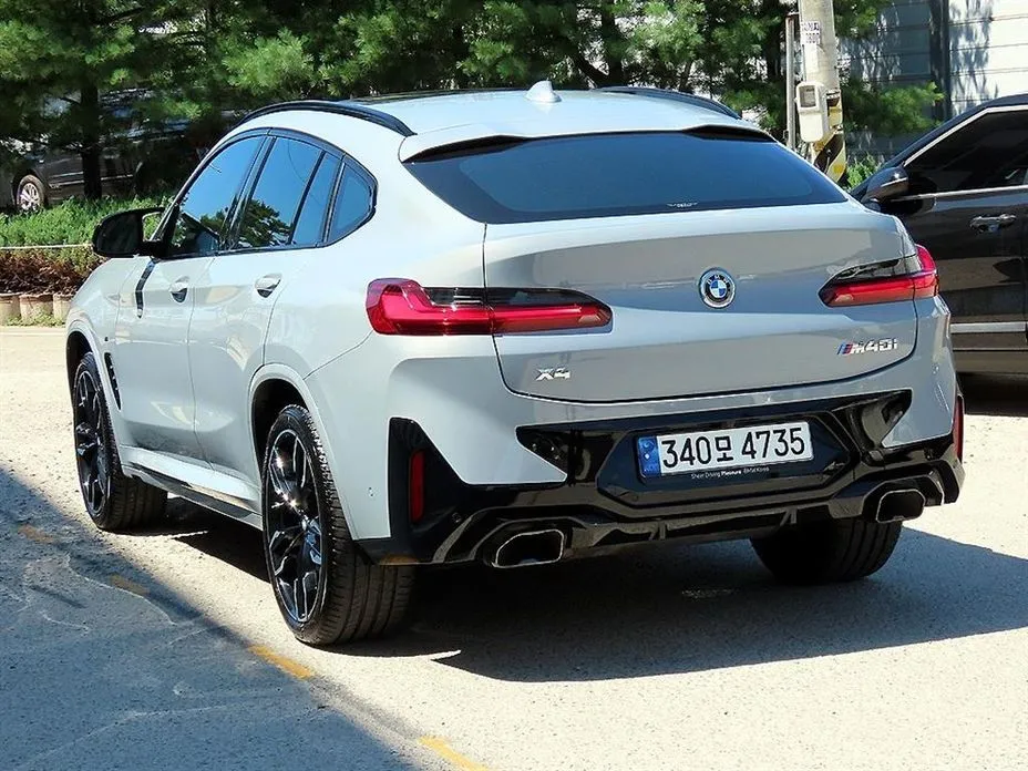 BMW X4 — фото 10