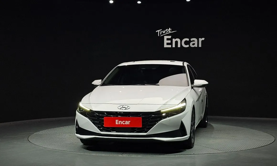 Hyundai AVANTE — фото 5