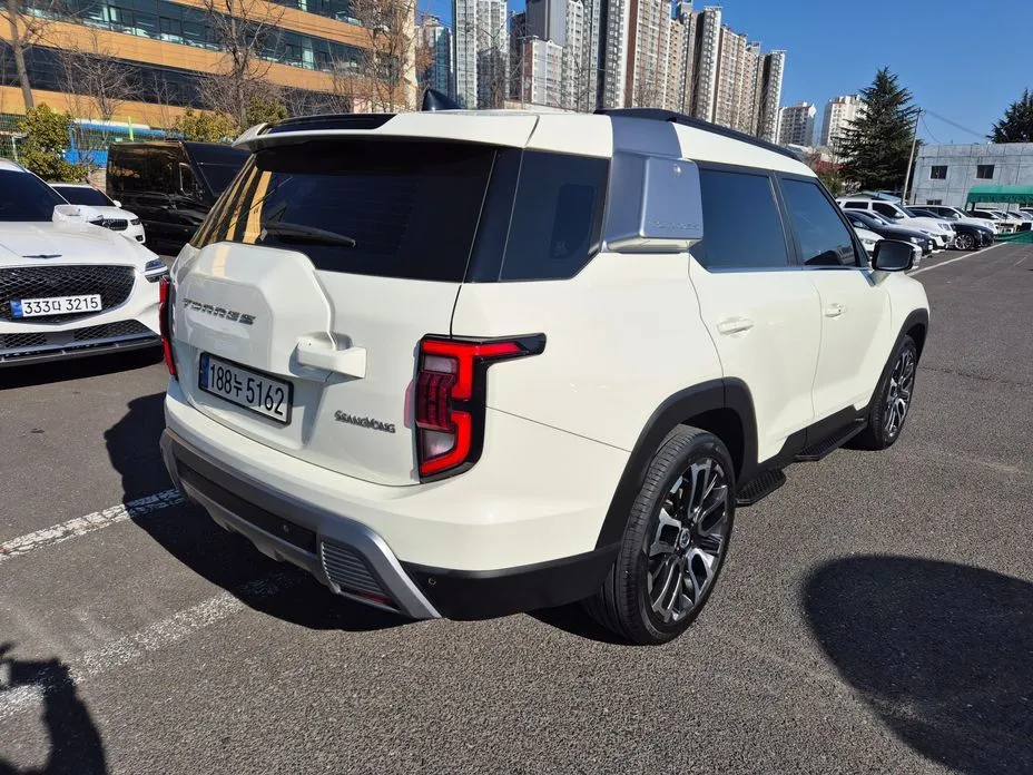 KG Mobility (Ssangyong) Torres — фото 4