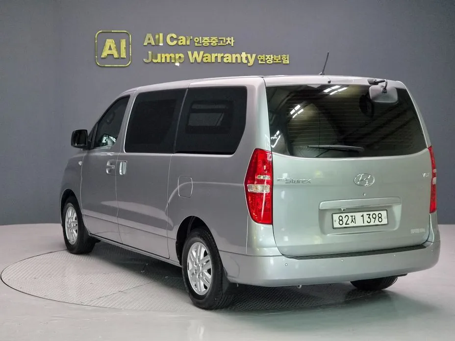 Hyundai Starex — фото 10