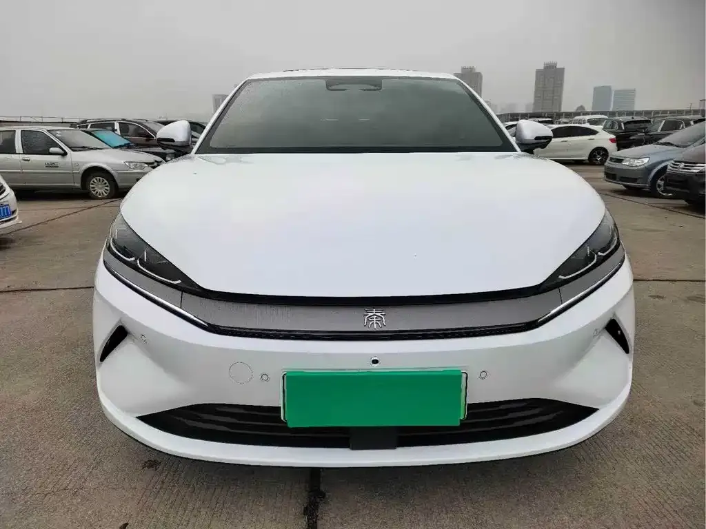 BYD Qin L — фото 8