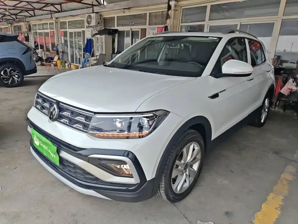 Volkswagen T-Cross — фото 1