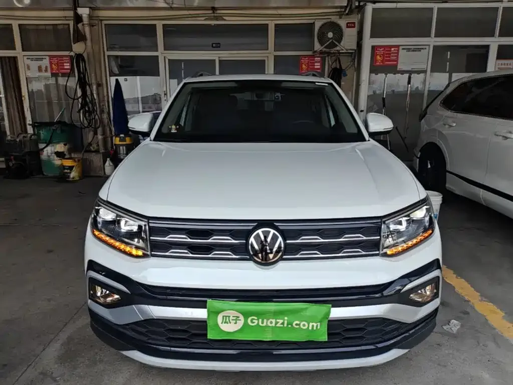 Volkswagen T-Cross — фото 8