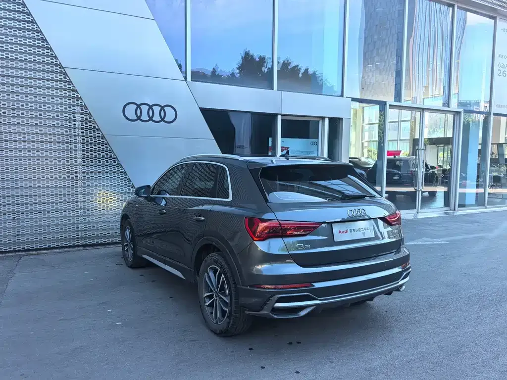 Audi Q3 — фото 4