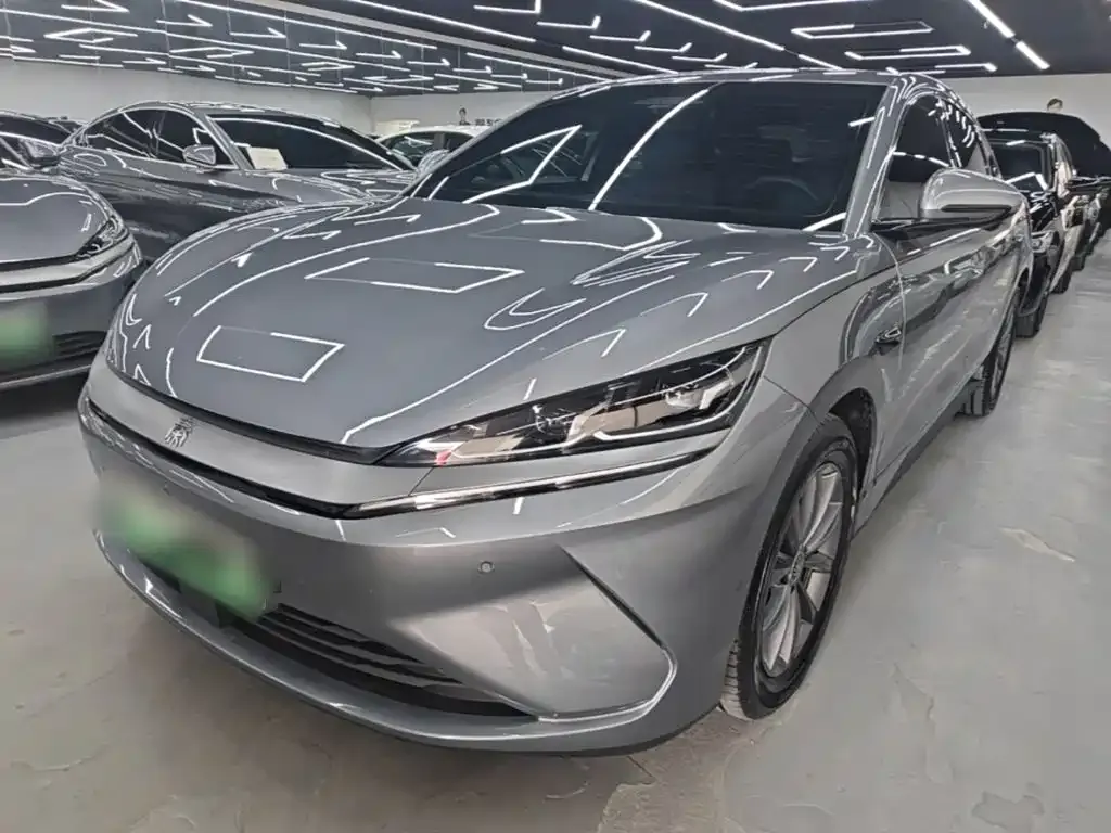 BYD Qin L — фото 1