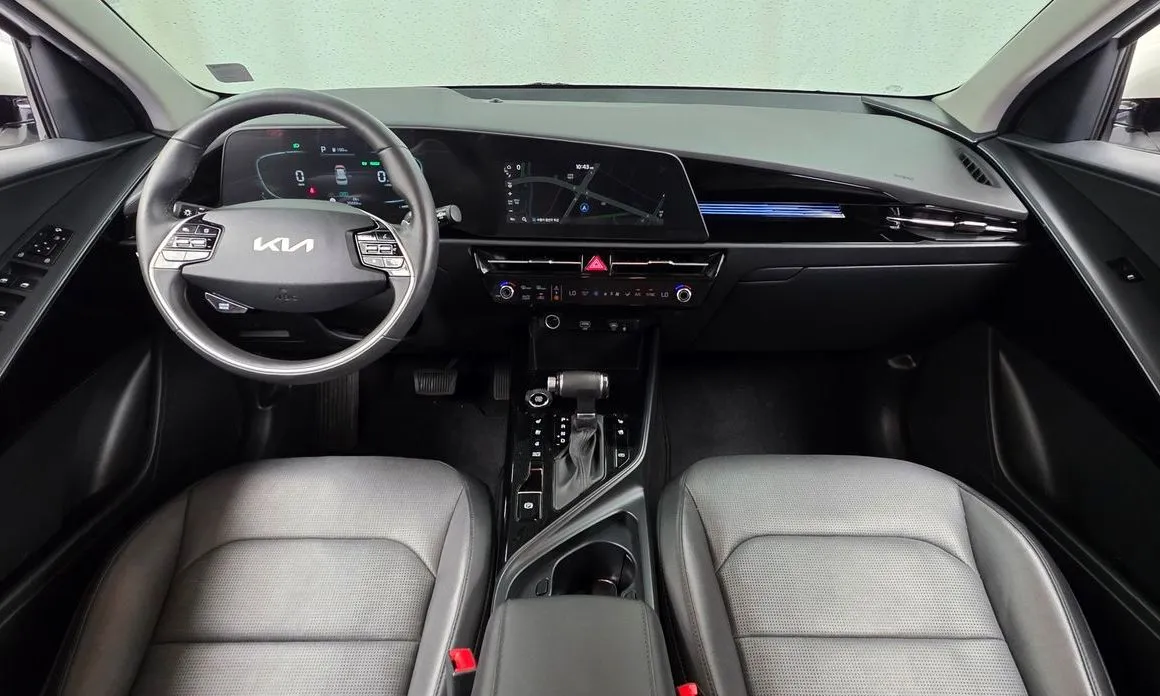 Kia Niro — фото 8