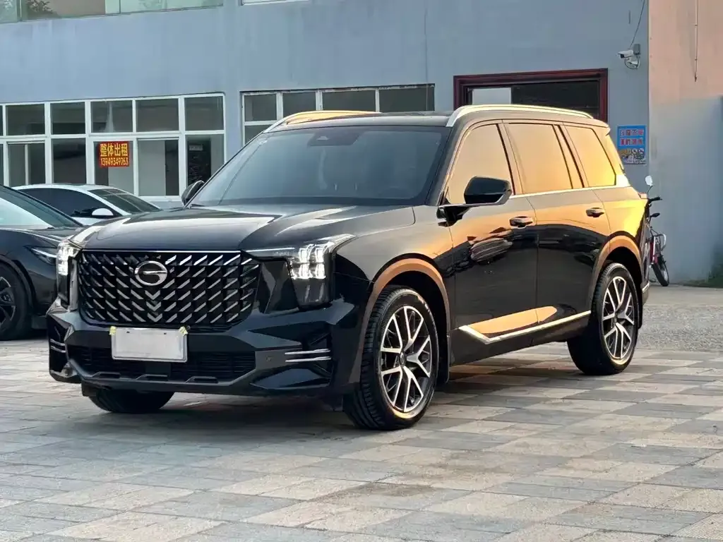 GAC Motor Trumpchi GS8 — фото 1