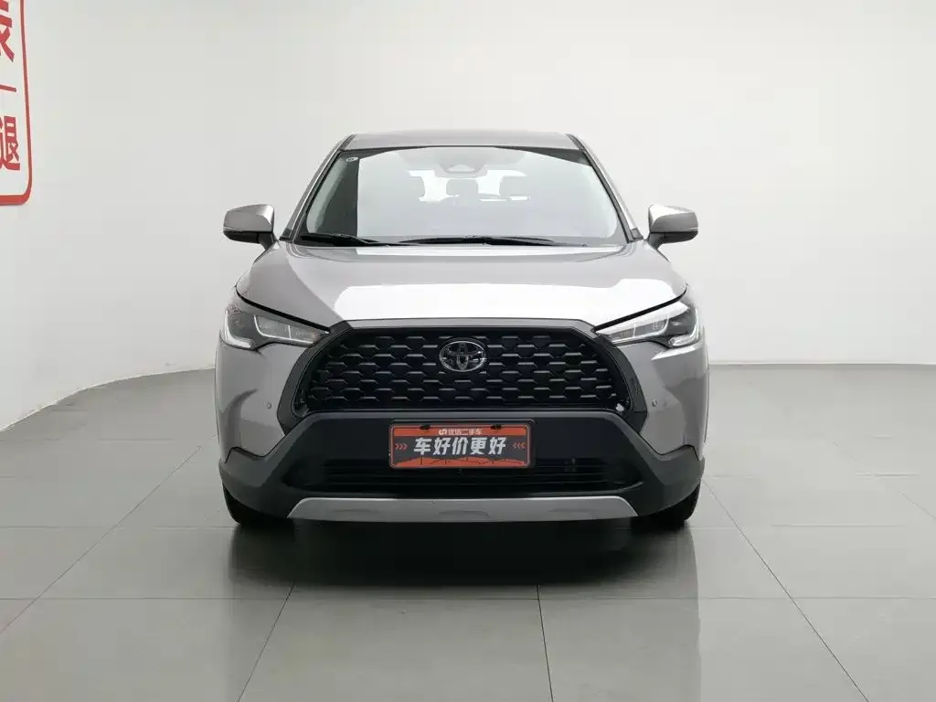 Toyota Corolla Cross — фото 4