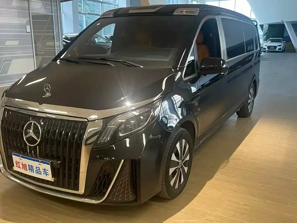Mercedes-Benz Vito — фото 1