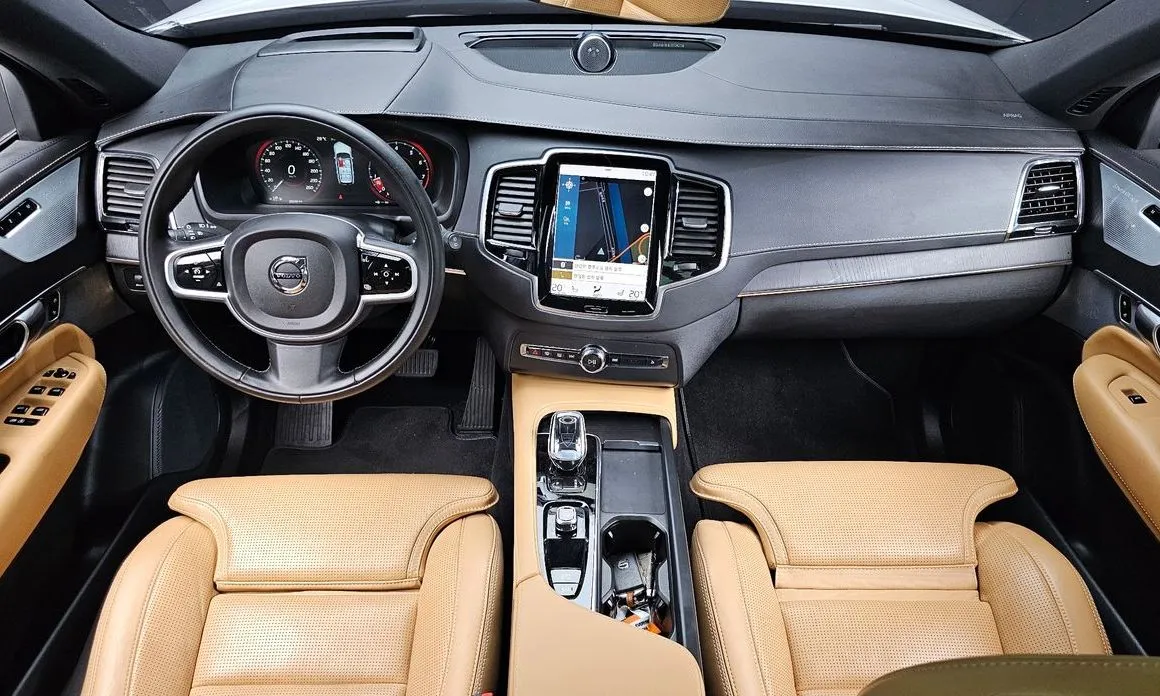Volvo XC90 — фото 4
