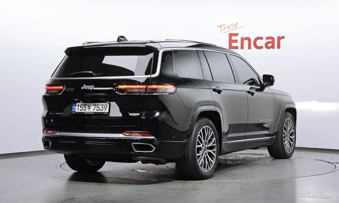Jeep Cherokee — фото 7