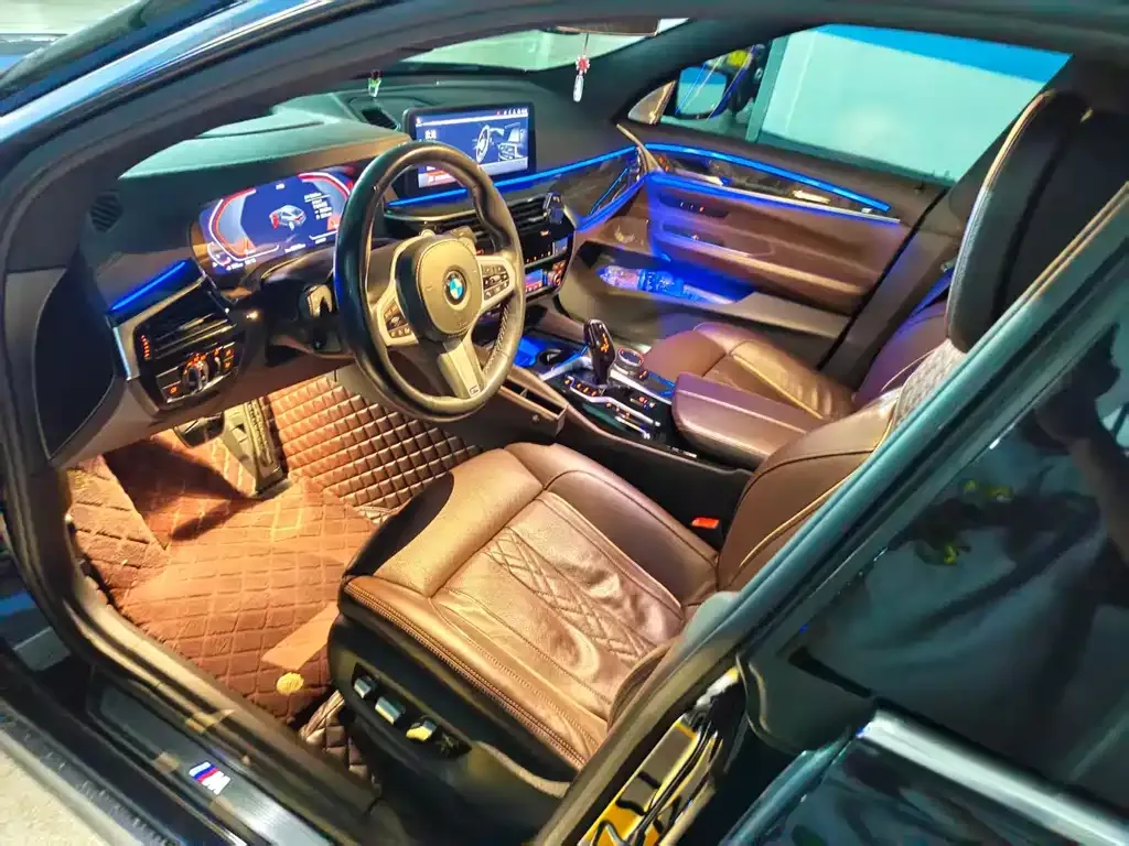 BMW 6 Series GT — фото 10