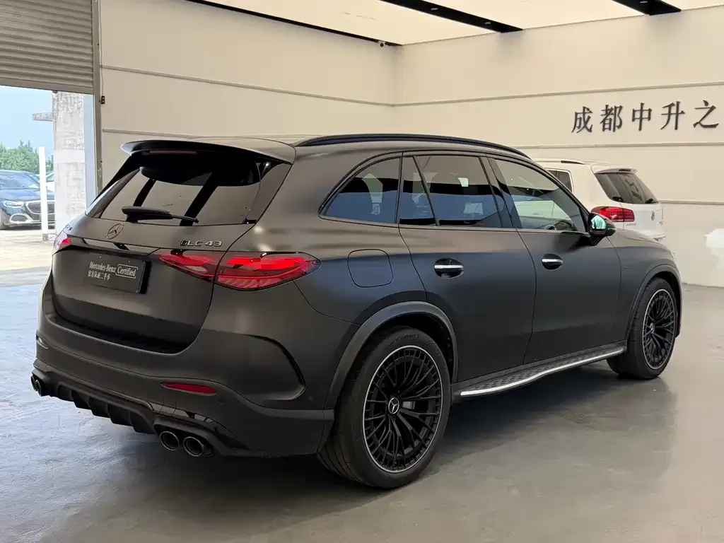 Mercedes-Benz GLC AMG — фото 6