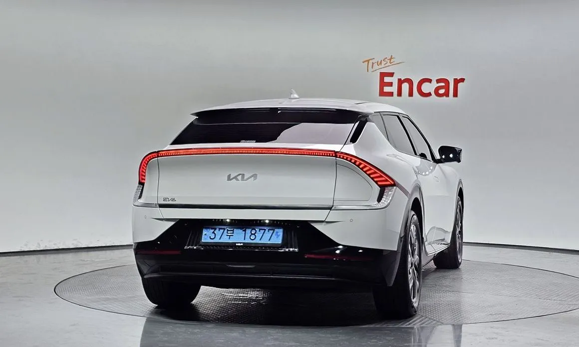 Kia EV6 — фото 4