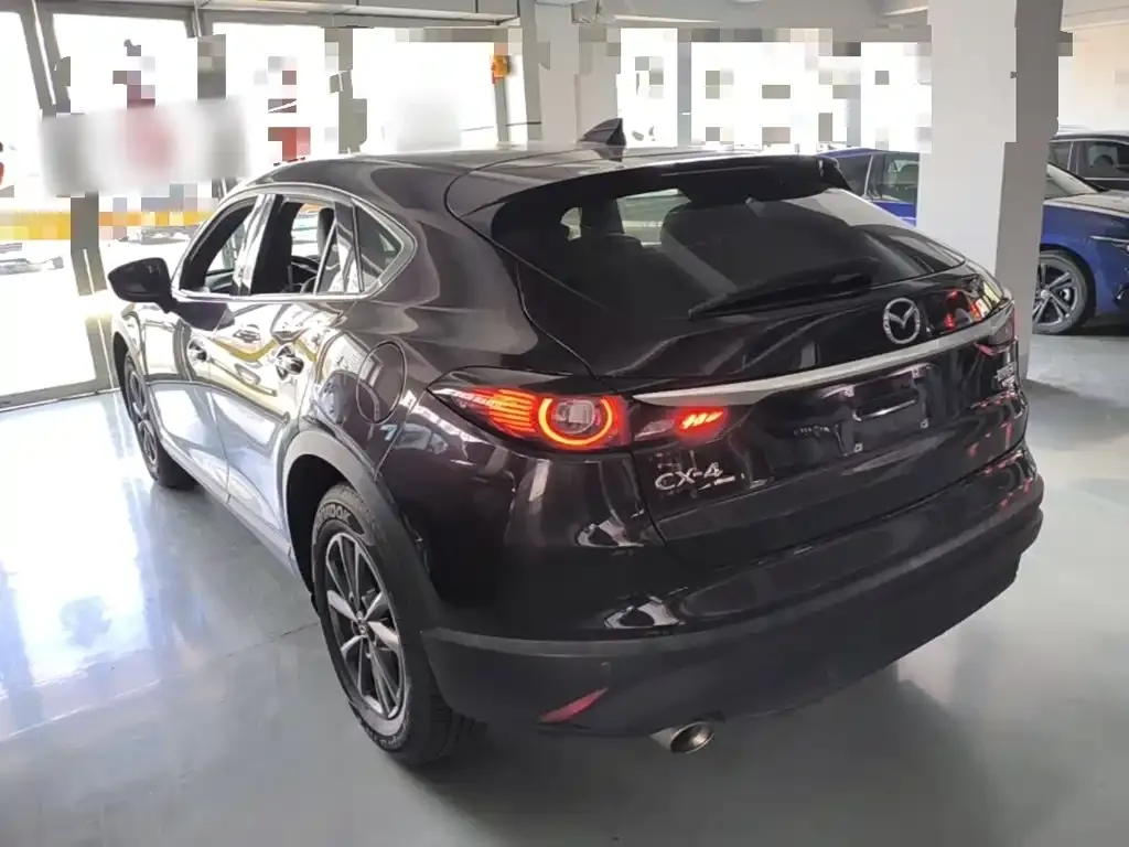 Mazda CX-4 — фото 2