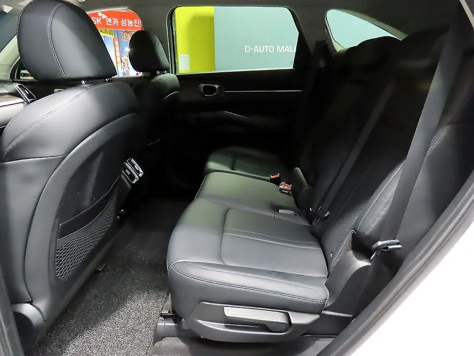 Kia Sorento — фото 7