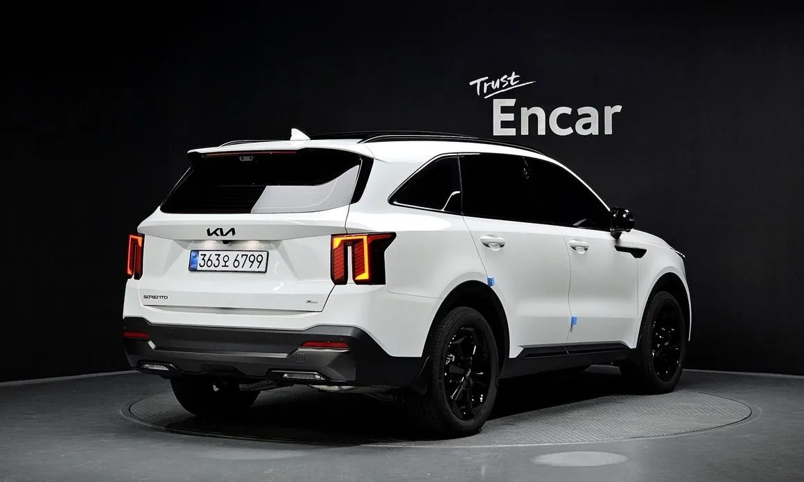 Kia Sorento — фото 4
