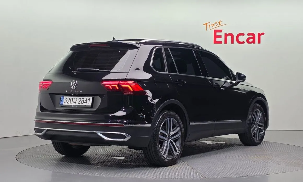 Volkswagen Tiguan — фото 5